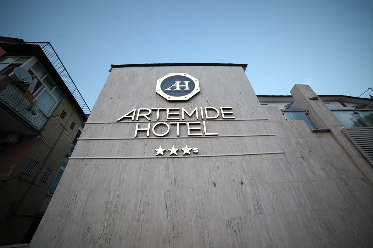 Hotel Artemide Aversa Extérieur photo